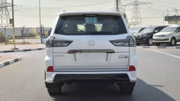 LEXUS LX570 2021 BLACK EDITTION S V6