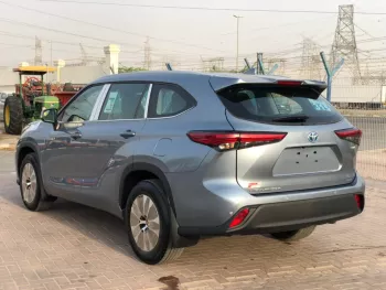 New Toyota HIGHLANDER 2022 V4 2.5 HYBRID GLE 4WD Blue