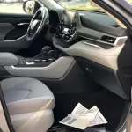 New Toyota HIGHLANDER 2022 V4 2.5 HYBRID GLE 4WD Blue - Thumbnail 16