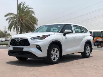 Toyota HIGHLANDER LE 2.5L V4 HYBRID FWD 2022