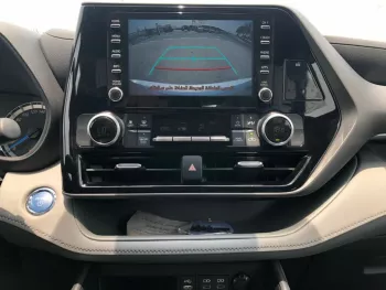Toyota HIGHLANDER LE 2.5L V4 HYBRID FWD 2022