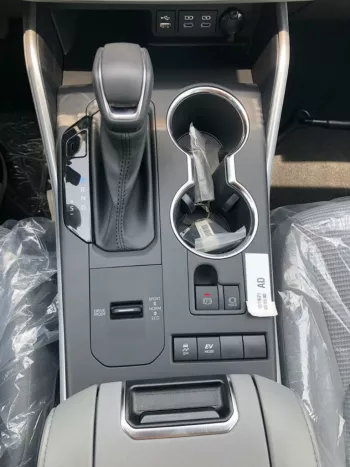 Toyota HIGHLANDER LE 2.5L V4 HYBRID FWD 2022