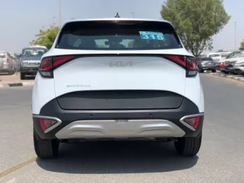 KIA SPORTAGE 2.0L 4CYl 2023 FWD
