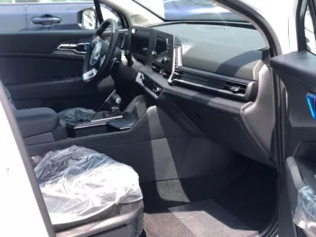 KIA SPORTAGE 2.0L 4CYl 2023 FWD