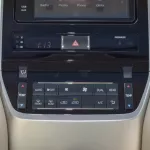 Toyota LAND CRUISER 5.7L V8 2021 EXR 4WD - Thumbnail 15
