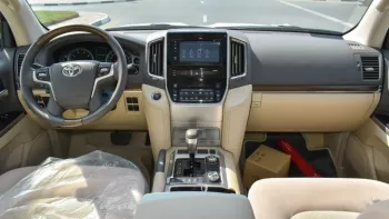 Toyota LAND CRUISER 5.7L V8 2021 EXR 4WD