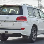 Toyota LAND CRUISER 5.7L 8Cyl 2021 VXR 4WD - Thumbnail 7