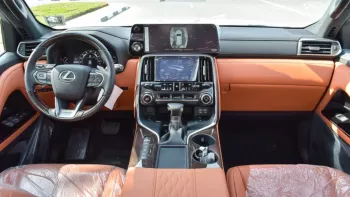 LEXUS LX 600 2022 VIP 4WD 3.5L 6Cyl Twin Turbo