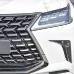 LEXUS LX570 2021 8Cyl BLACK EDITTION White Color - Thumbnail 19