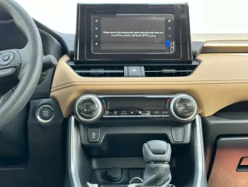 TOYOTA RAV4 2.5L 4Cyl 2022 with Radar 2022