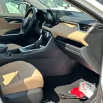 TOYOTA RAV4 2.5L 4Cyl 2022 with Radar 2022 - Thumbnail 16