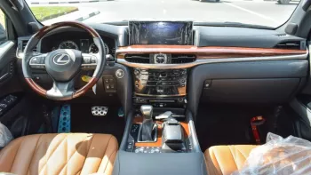 LEXUS LX570 2021 8Cyl BLACK EDITION Olive green color