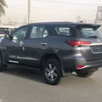 Toyota Fortuner 4WD 2.7L 4Cyl 2022 - Thumbnail 4