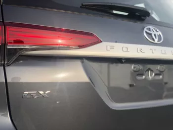Toyota Fortuner 4WD 2.7L 4Cyl 2022