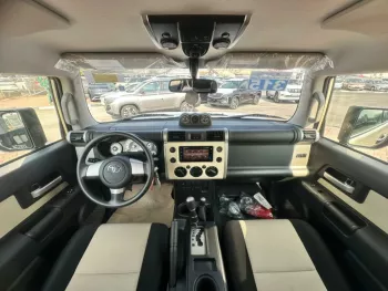 Toyota FJ Cruiser 4.0L 2Doors 2023 4WD