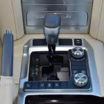 TOYOTA LAND CRUISER VX-R V8 5.7 2021 EXPORT PRICE - Thumbnail 12
