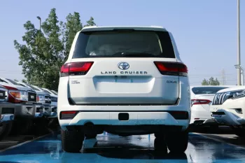 TOYOTA LAND CRUISER GXR L300 3.5L 2022 4WD (SOLD)
