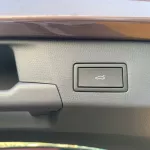 Volkswagen ID.6 CROZZ PRO 2022 electric car - Thumbnail 16
