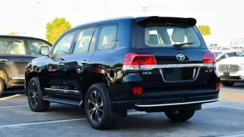 TOYOTA LAND CRUISER VX-R V8 5.7 2021 EXPORT PRICE