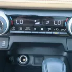 TOYOTA RAV4 HYBRID 2022 2.5L (SOLD) - Thumbnail 17