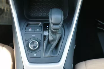 TOYOTA RAV4 HYBRID 2022 2.5L (SOLD)