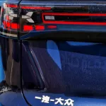 VOLKSWAGEN ID.6 CROZZ 2022 - Thumbnail 8
