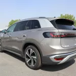 VOLKSWAGEN ID.6 PRO CROZZ 2022 GOLD 7 SEATS WITH 360 CAMERA - Thumbnail 8