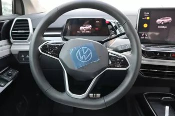 VOLKSWAGEN ID.6 PRO CROZZ 2022 GOLD 7 SEATS WITH 360 CAMERA