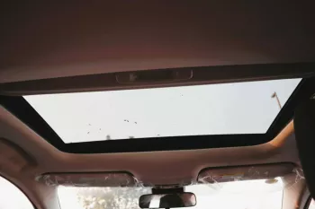 TOYOTA COROLLA FULL OPTION 2022 (1.5L)