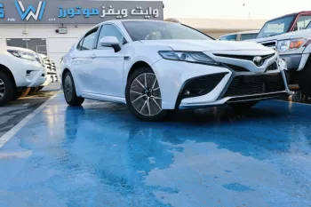 Toyota Camry SE V6 2022, 3.5L Petrol, A/T