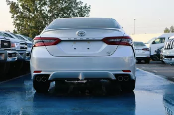 Toyota Camry SE V6 2022, 3.5L Petrol, A/T