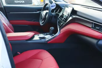 Toyota Camry SE V6 2022, 3.5L Petrol, A/T