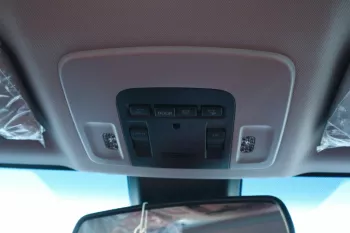 Toyota Camry SE V6 2022, 3.5L Petrol, A/T