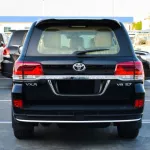 TOYOTA LAND CRUISER VX-R V8 5.7 2021 EXPORT PRICE - Thumbnail 20
