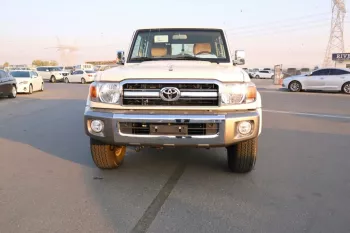 Toyota Land Cruiser Pickup DOUBLE CABIN 2021 LX V6 (4.0L) (SOLD)