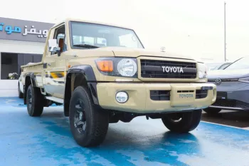 TOYOTA LAND CRUISER 70TH ANNIVERSARY LX V6 (4.0L)