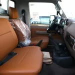 TOYOTA LAND CRUISER 70TH ANNIVERSARY LX V6 (4.0L) - Thumbnail 10