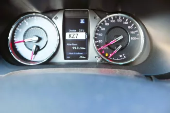 TOYOTA GR SPORTS 4.0