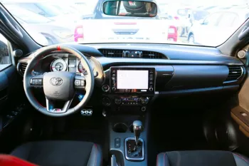 TOYOTA GR SPORTS 4.0