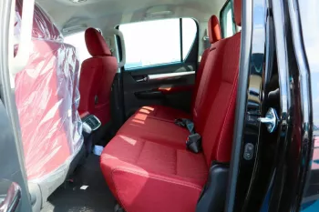 TOYOTA HILUX SR5 2.4L - - 4X4 - FULL-OPTION - DOUBLE CABIN - AUTOMATIC TRANSMISSION –DIESEL