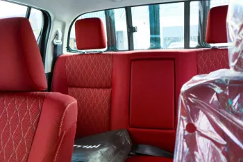 TOYOTA HILUX SR5 2.4L - - 4X4 - FULL-OPTION - DOUBLE CABIN - AUTOMATIC TRANSMISSION –DIESEL