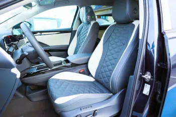VOLKSWAGAN ID.6 PRO CROZZ 7 SEATER FULL OPTION