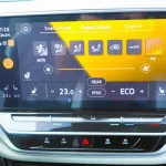 VOLKSWAGAN ID.6 PRO CROZZ 7 SEATER FULL OPTION - Thumbnail 16