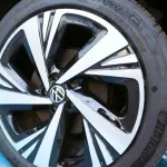 VOLKSWAGAN ID.6 PRO CROZZ 7 SEATER FULL OPTION - Thumbnail 18