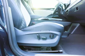 VOLKSWAGAN ID.6 PRO CROZZ 7 SEATER FULL OPTION