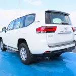 Toyota Land Cruiser 3.3L Diesel 0Km GCC 2022 - Thumbnail 5