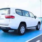 Toyota Land Cruiser 3.3L Diesel 0Km GCC 2022 - Thumbnail 6