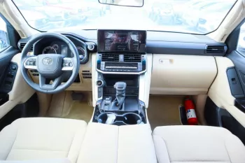 Toyota Land Cruiser 3.3L Diesel 0Km GCC 2022