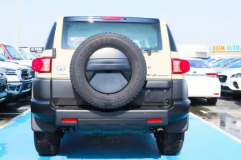TOYOTA FJ CRUISER 4.0L 2023 MID OPTION FINAL EDITION