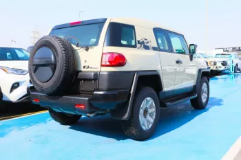 TOYOTA FJ CRUISER 4.0L 2023 MID OPTION FINAL EDITION